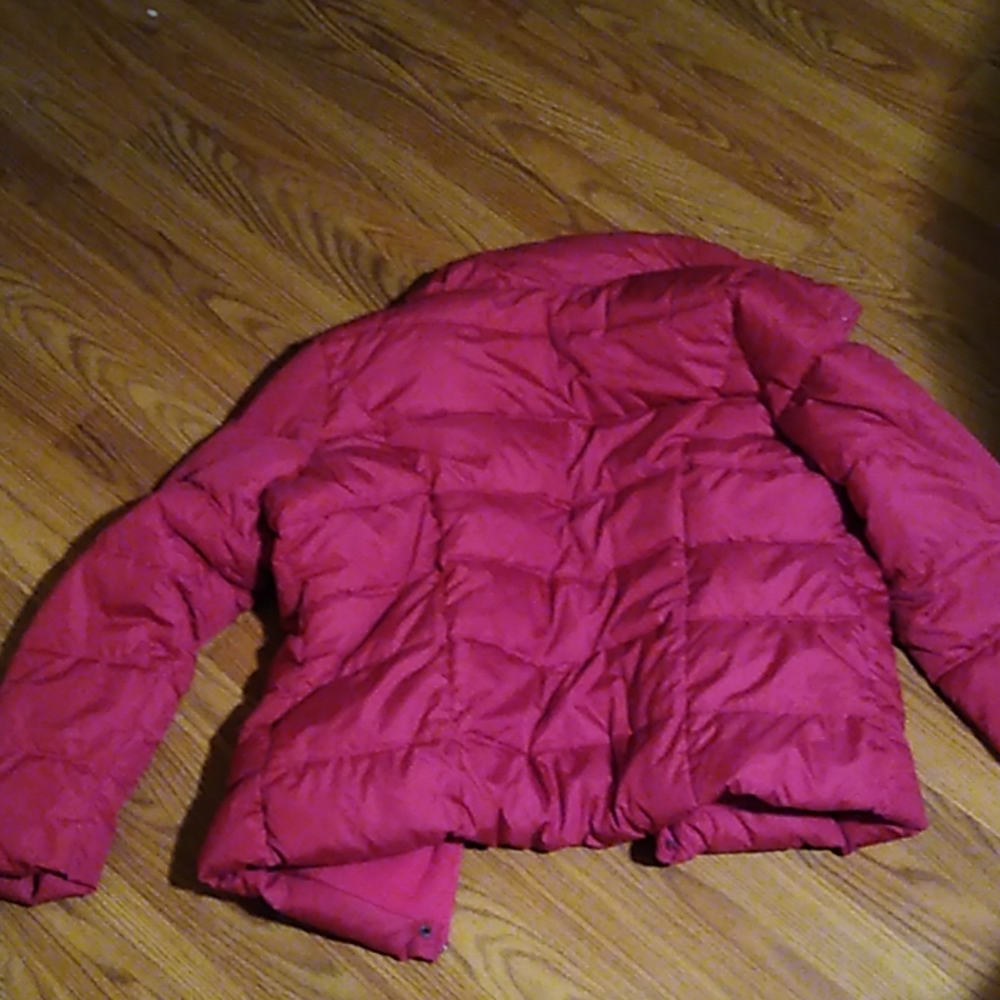 Old navy bubble jacket - Picture 2 of 4